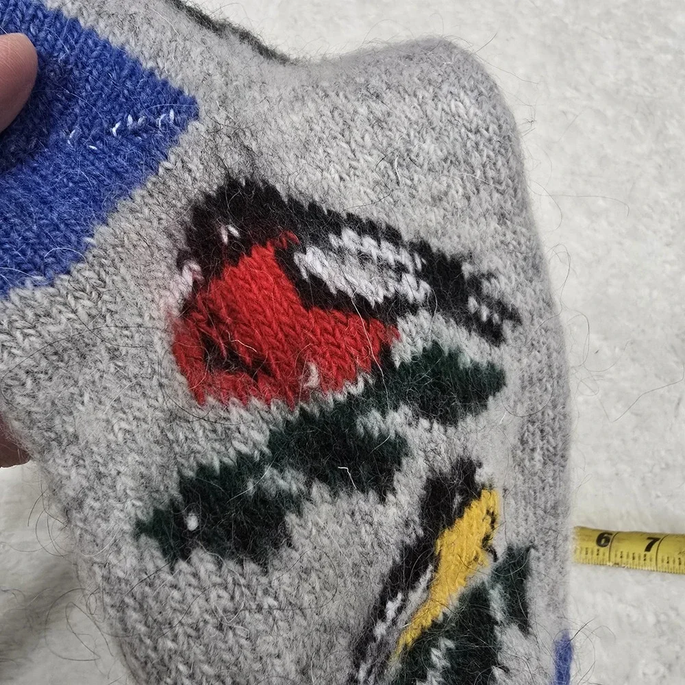 Handmade 100% Natural Goat Down Socks Fuzzy Warm Wool Knitted Bird Motif Large‎